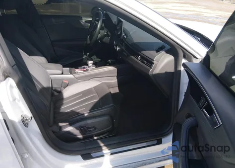 2020 Audi A5 Sportback Premium Plus 45 Tfsi Quattro S Tronic z USA, uszkodzony, nr VIN WAUCNCF57LA001645